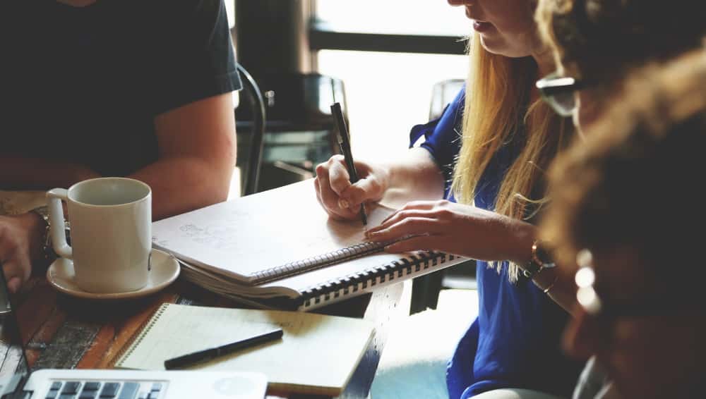 Les petites entreprises créent des emplois quand les grandes les détruisent